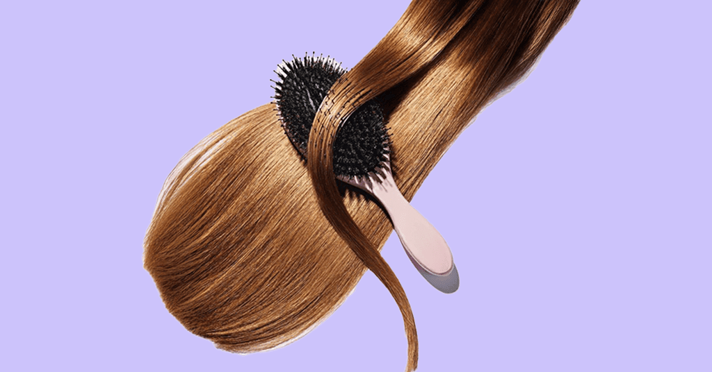 علاج قشرة الشعر الدهني يتطلب تنظيفاً خارجياً ودعماً داخلياً